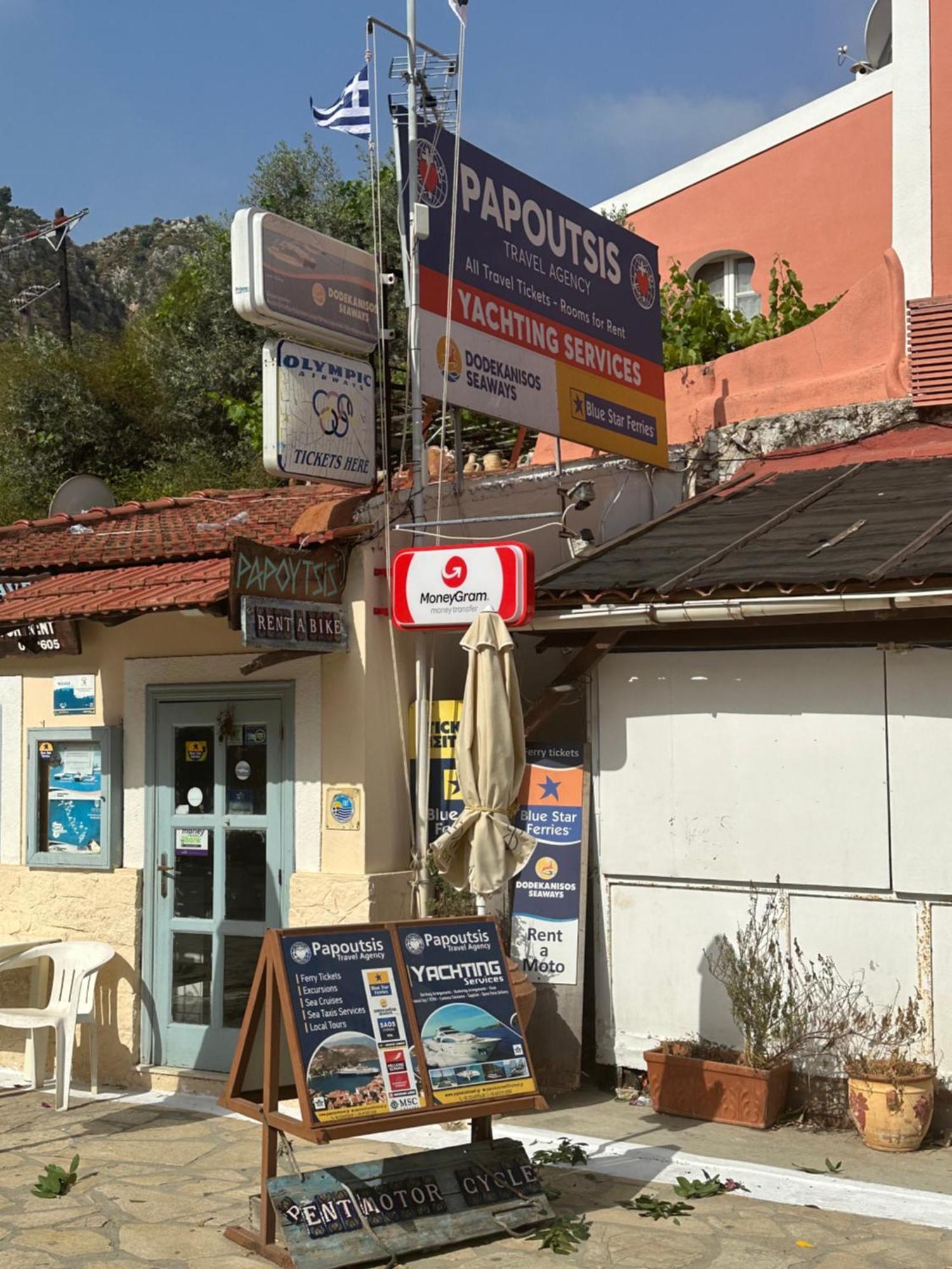 Castellorizon Pensione Megisti Exterior photo